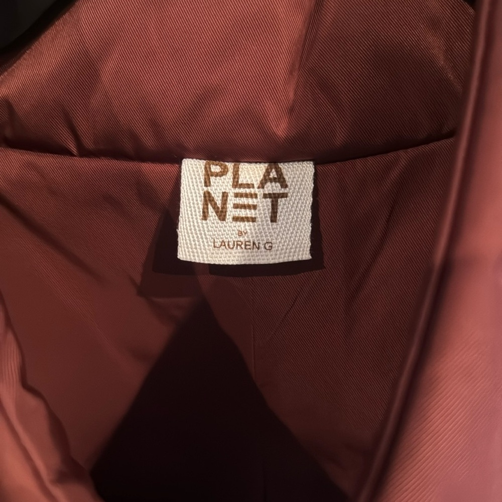 Star ⭐️ PLANET by Lauren G Chic Cape - Picture 4 of 8